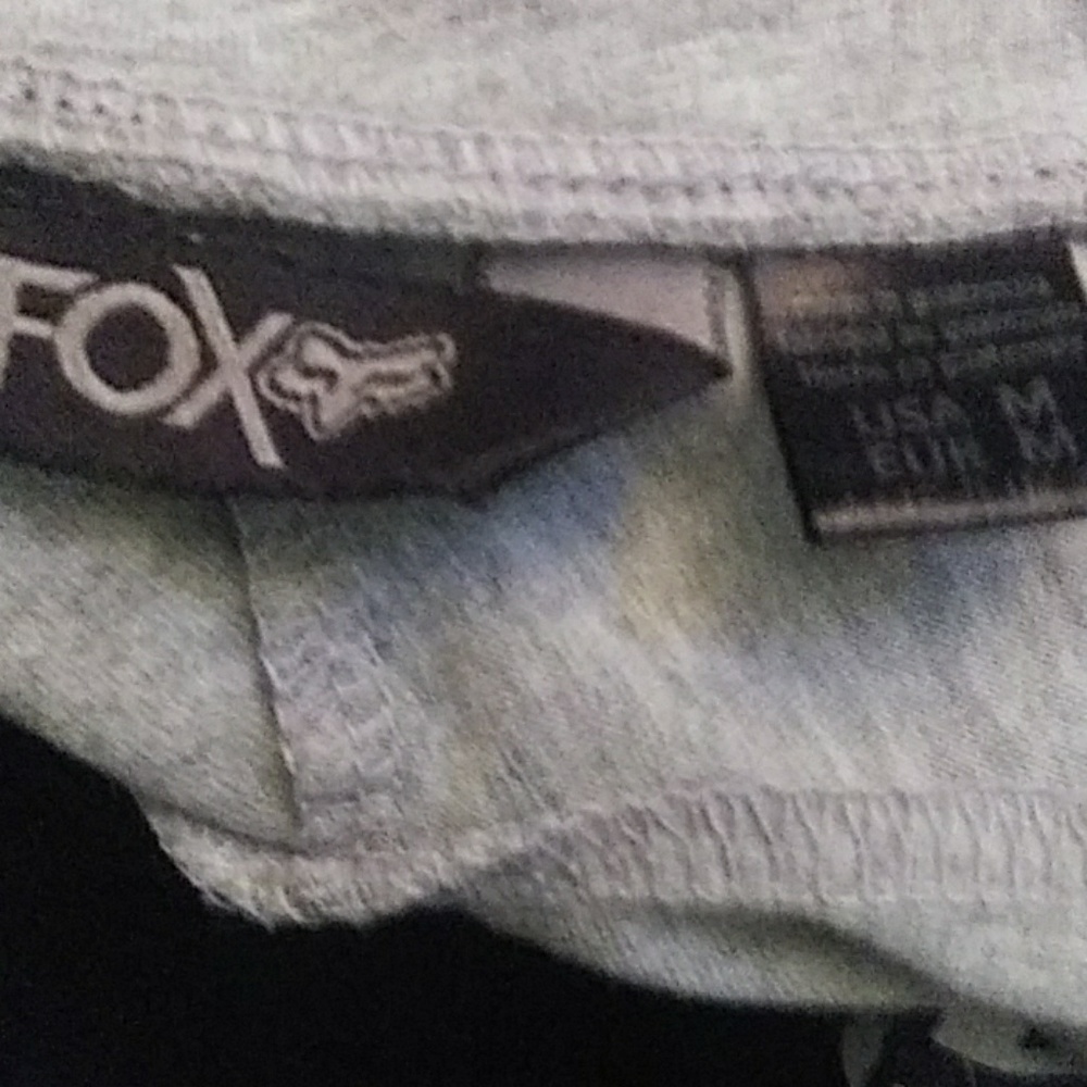 Fox tee - Picture 2 of 2